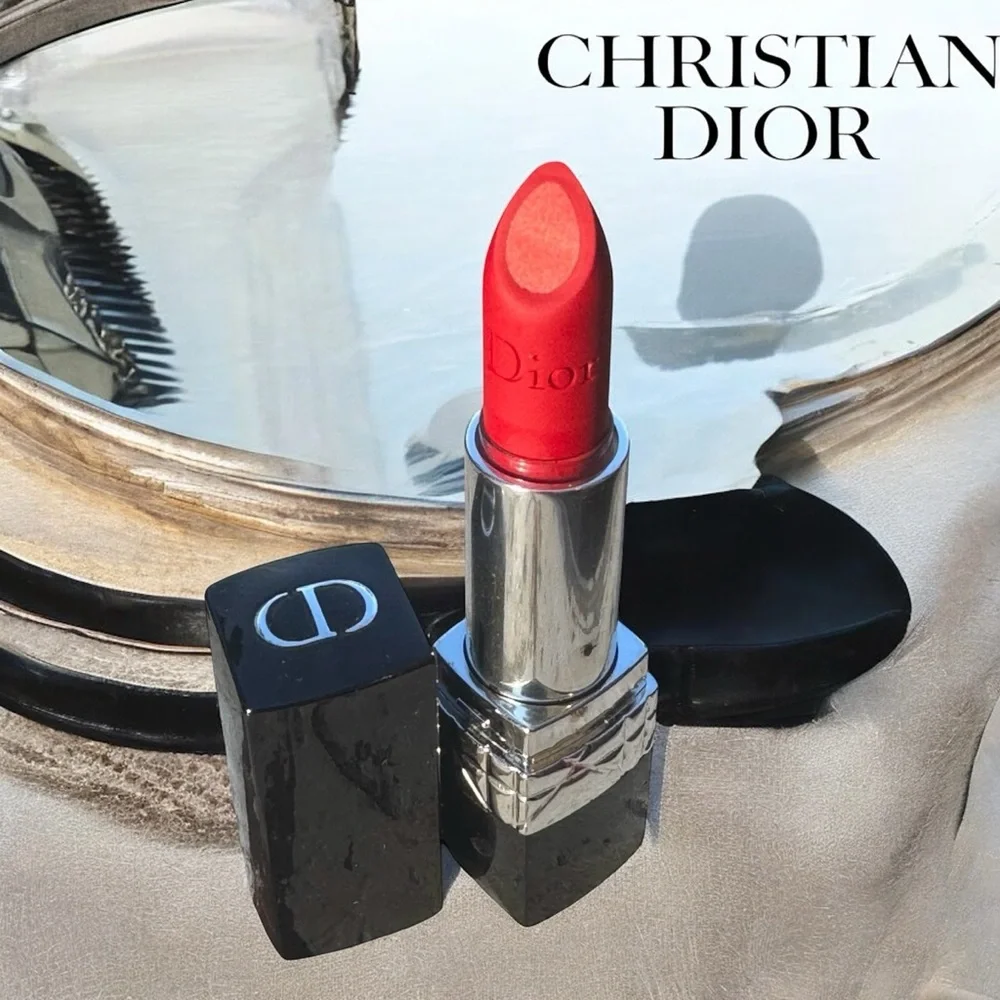 DIOR Ombré Double Rouge Matte Metal Red (999) Lipstick (Ombré Matte/Metal). NIB